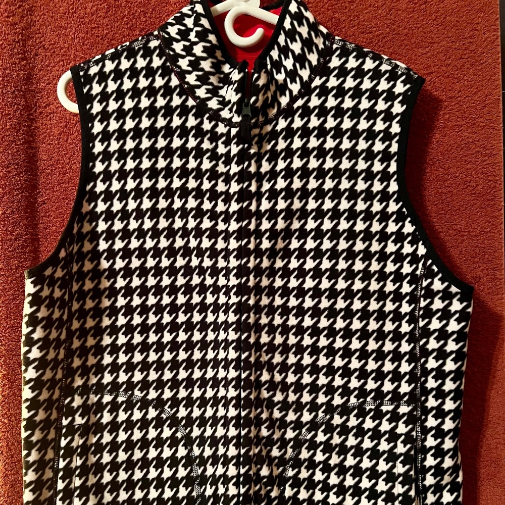Misses vest